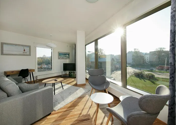 Cozy Lootsi With Sauna And Balcony - Centre Таллин