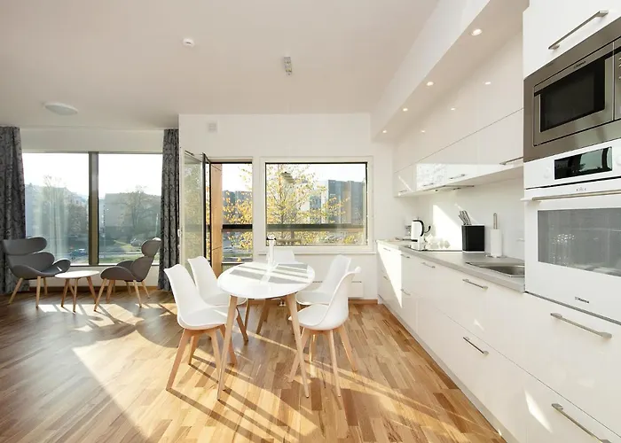 Cozy Lootsi With Sauna And Balcony - Centre *